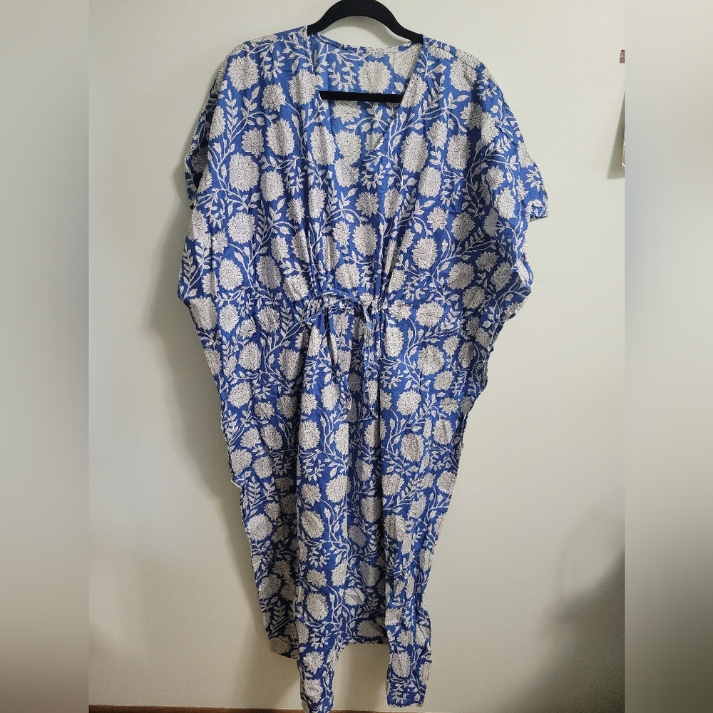 Floral Blue and White Caftan